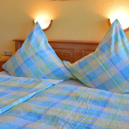 Апартаменты Ferienwohnung Freiberglehen *